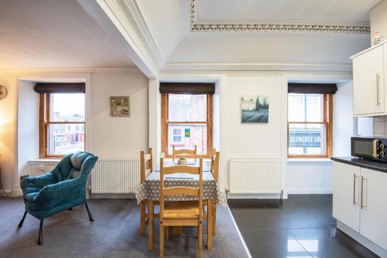 Unique 2 Bedroom In Flat Kirriemuir - Scotland Eksteriør bilde